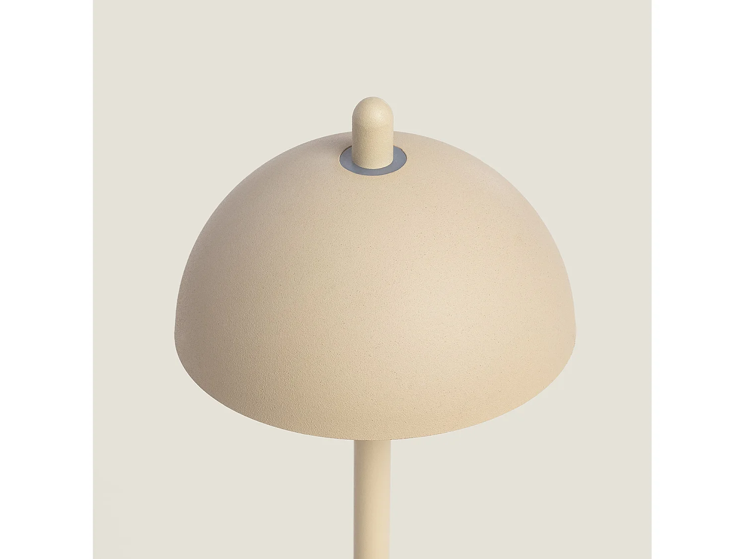 Lampe à Poser LED Portable Extérieure Métal avec Batterie Rechargeable Pirinoa Beige