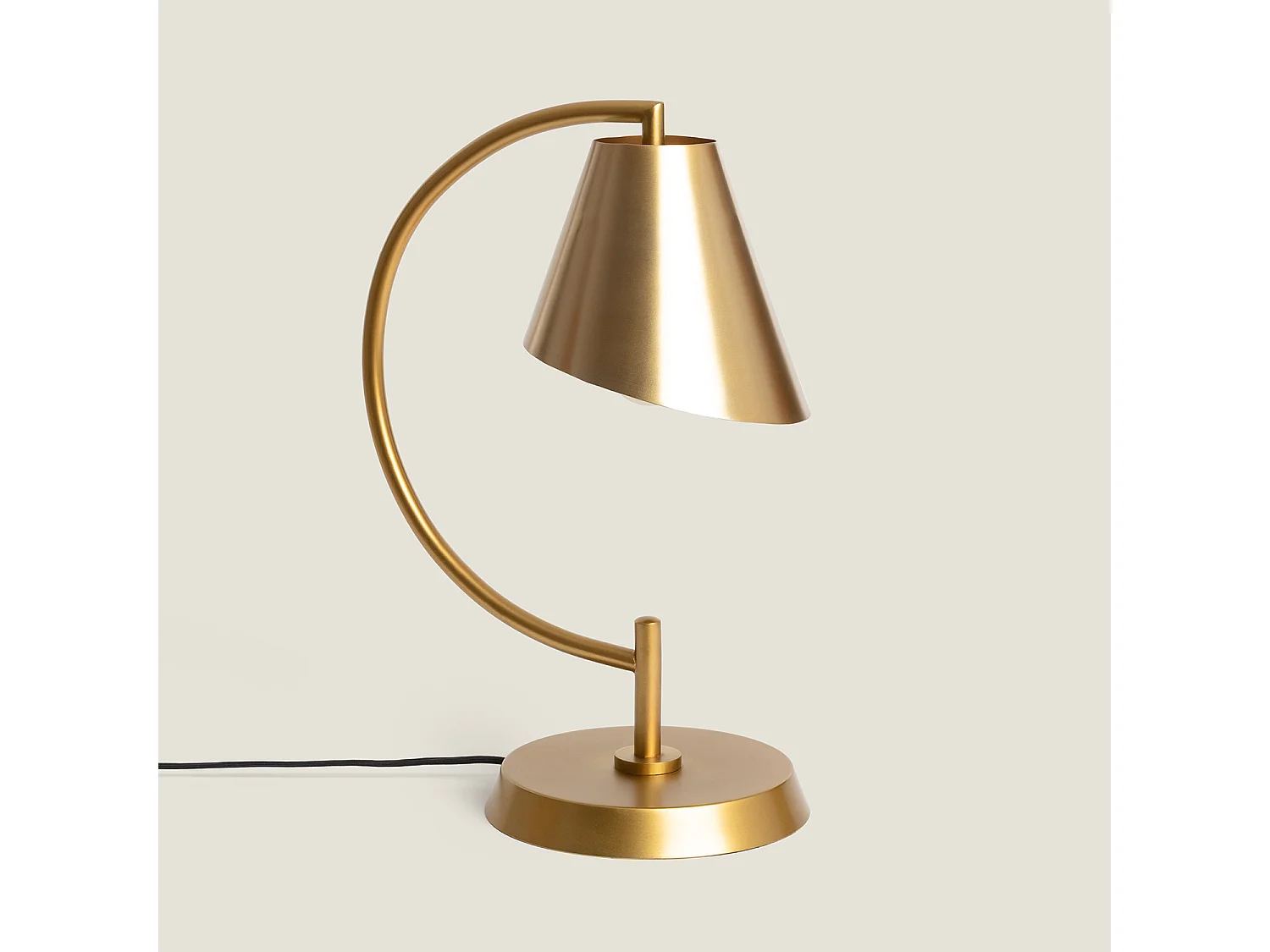 Lámpara de Mesa Metal Edern Dorado