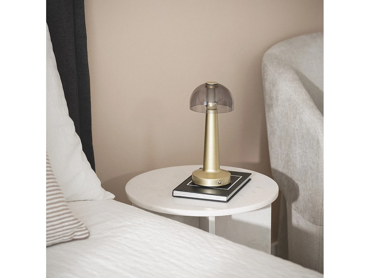 Lampada da Tavolo LED Portatile con Batteria USB Ricaricabile Orsha Oro