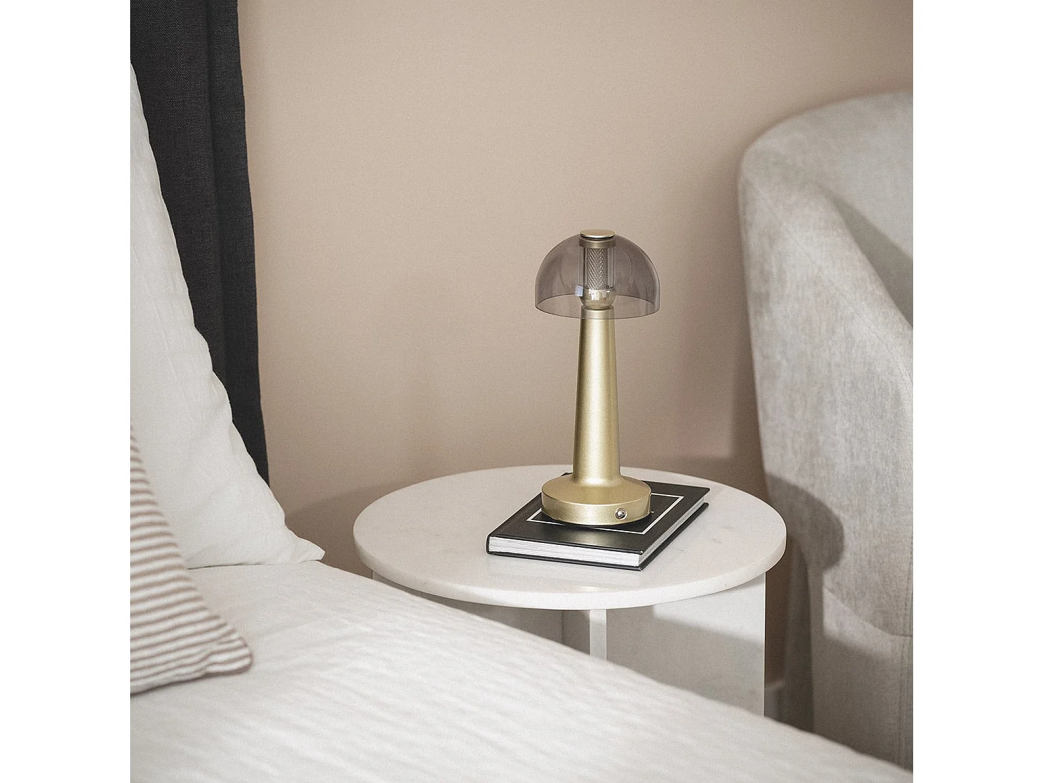 Lampada da Tavolo LED Portatile con Batteria USB Ricaricabile Orsha Oro