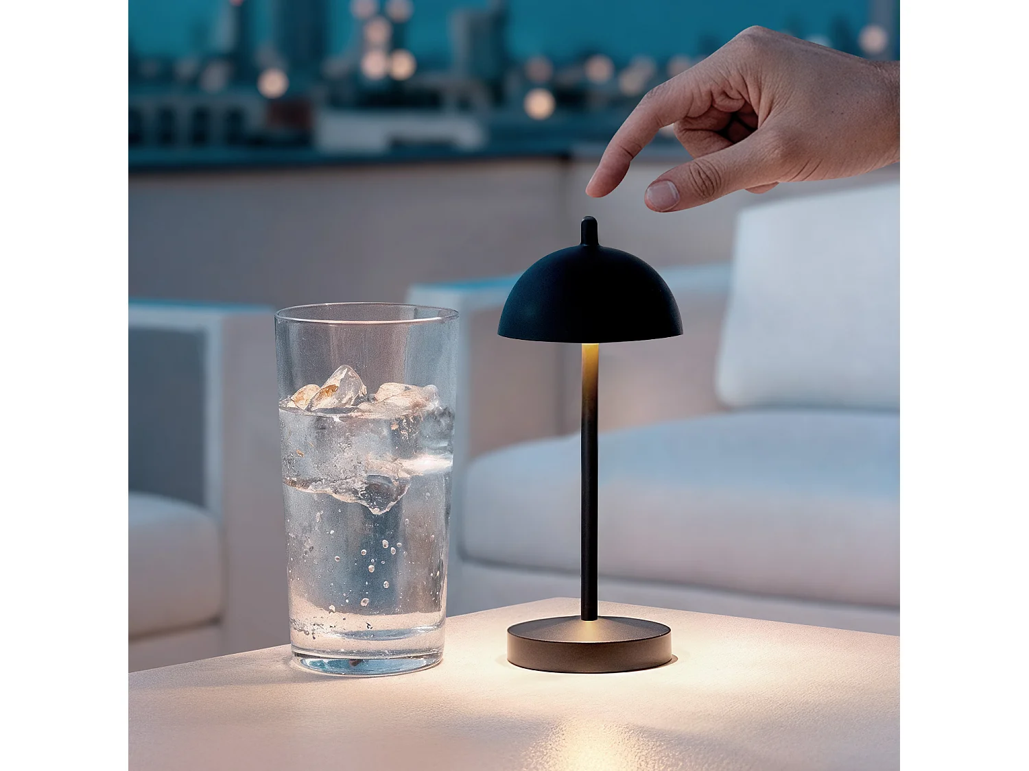 Lampe à Poser LED Portable Extérieure Métal avec Batterie Rechargeable Pirinoa Laiton