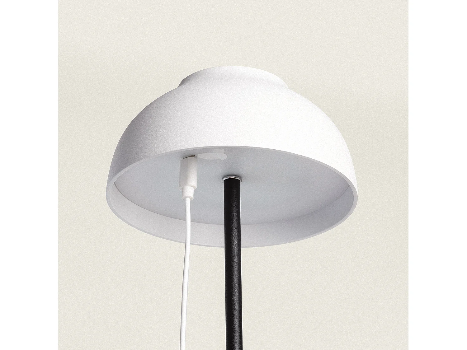 Lampe à Poser LED 3W Portable pour Extérieur avec Batterie USB Rechargable Carlo Blanc / Noir