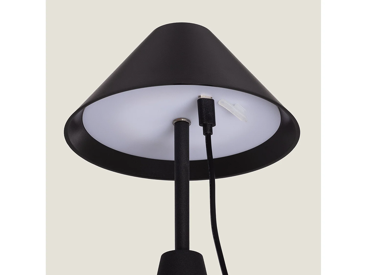 Lampada da Tavolo LED Portatile 3W per Esterni Metallo con Batteria Ricaricabile Chamle Nero