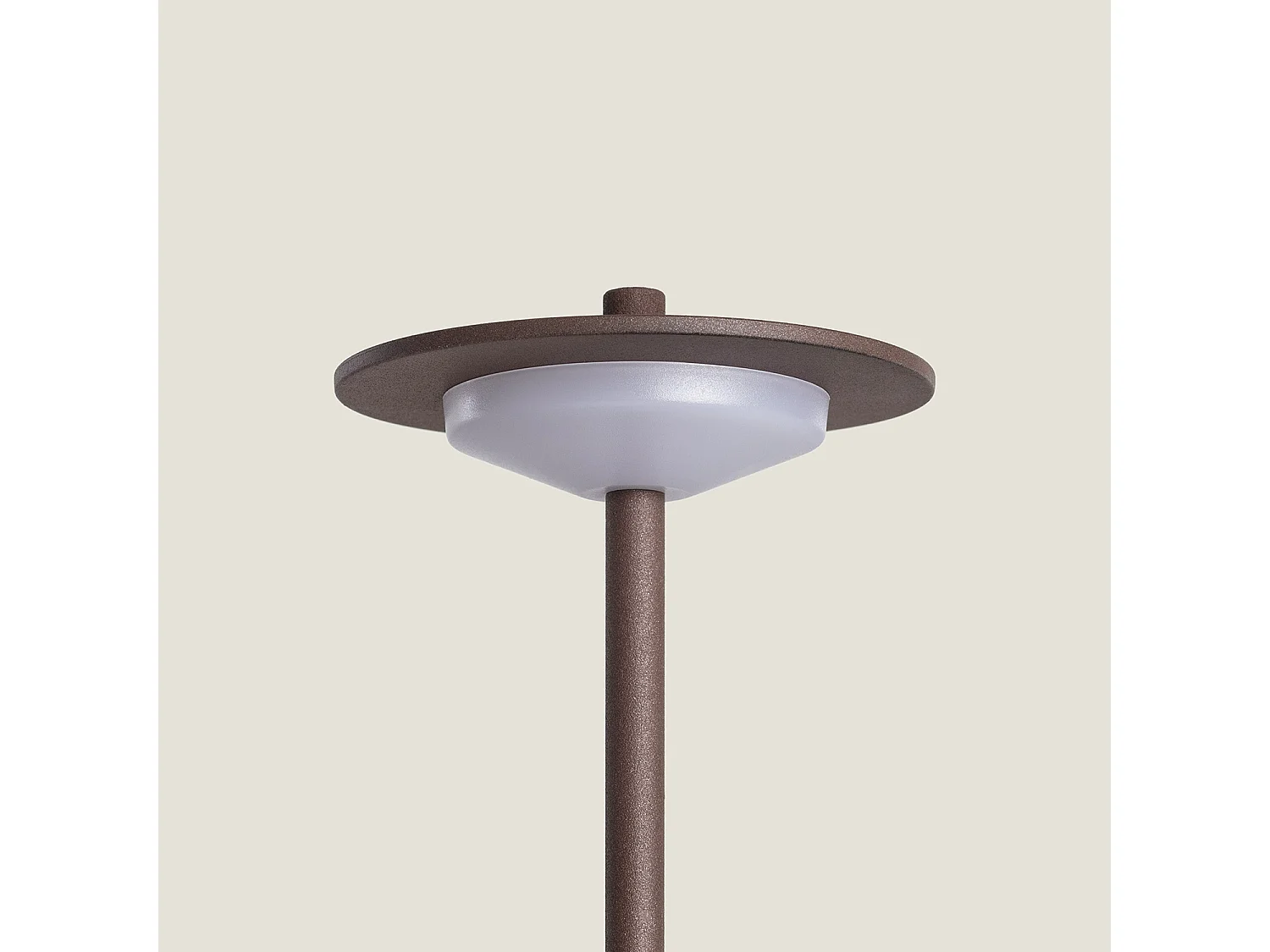 Lámpara de Mesa LED Portátil para Exterior Metal con Batería Recargable Estepona Marrón