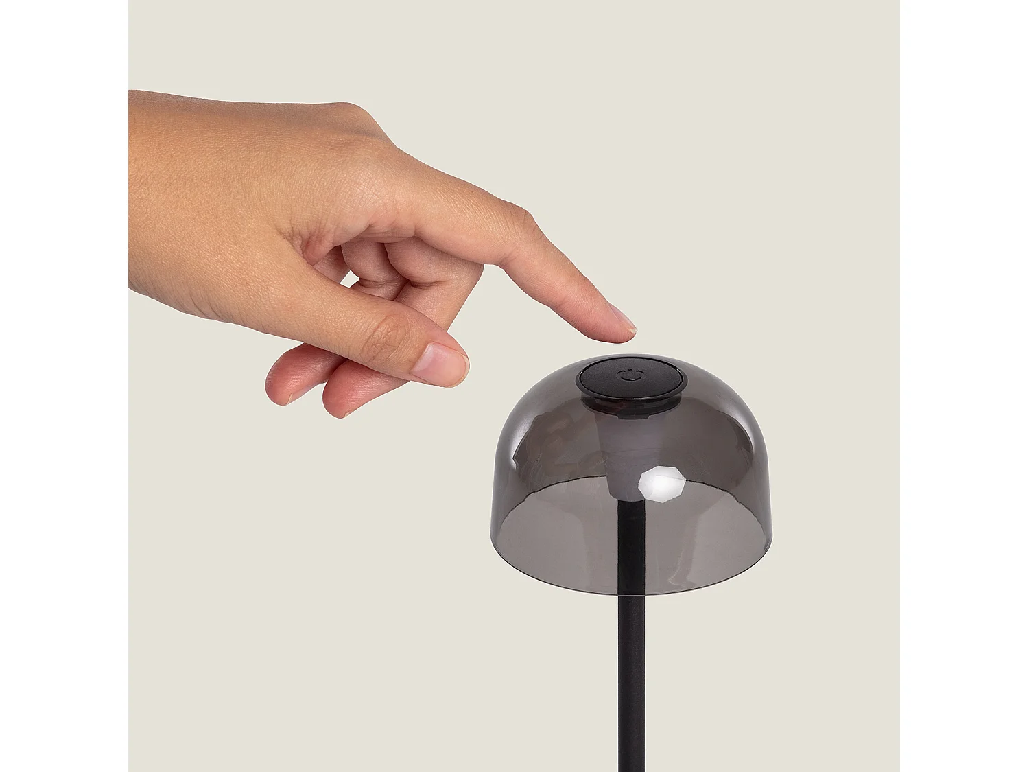 Lámpara de Mesa LED Portátil para Exterior Metal con Batería Recargable Lendora Smoke Negro