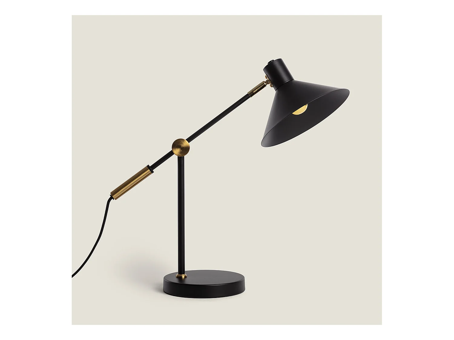 Lámpara de Mesa Metal Aleya Negro