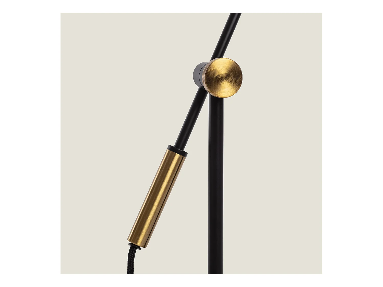 Lámpara de Mesa Metal Aleya Negro