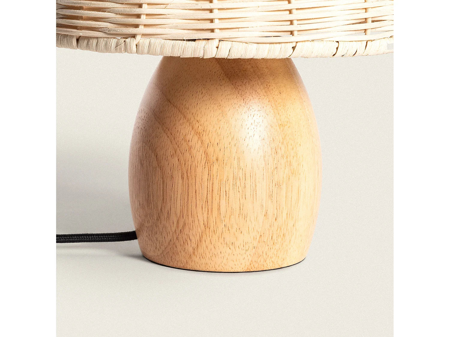 Lámpara de Mesa Madera y Ratán Karava Natural