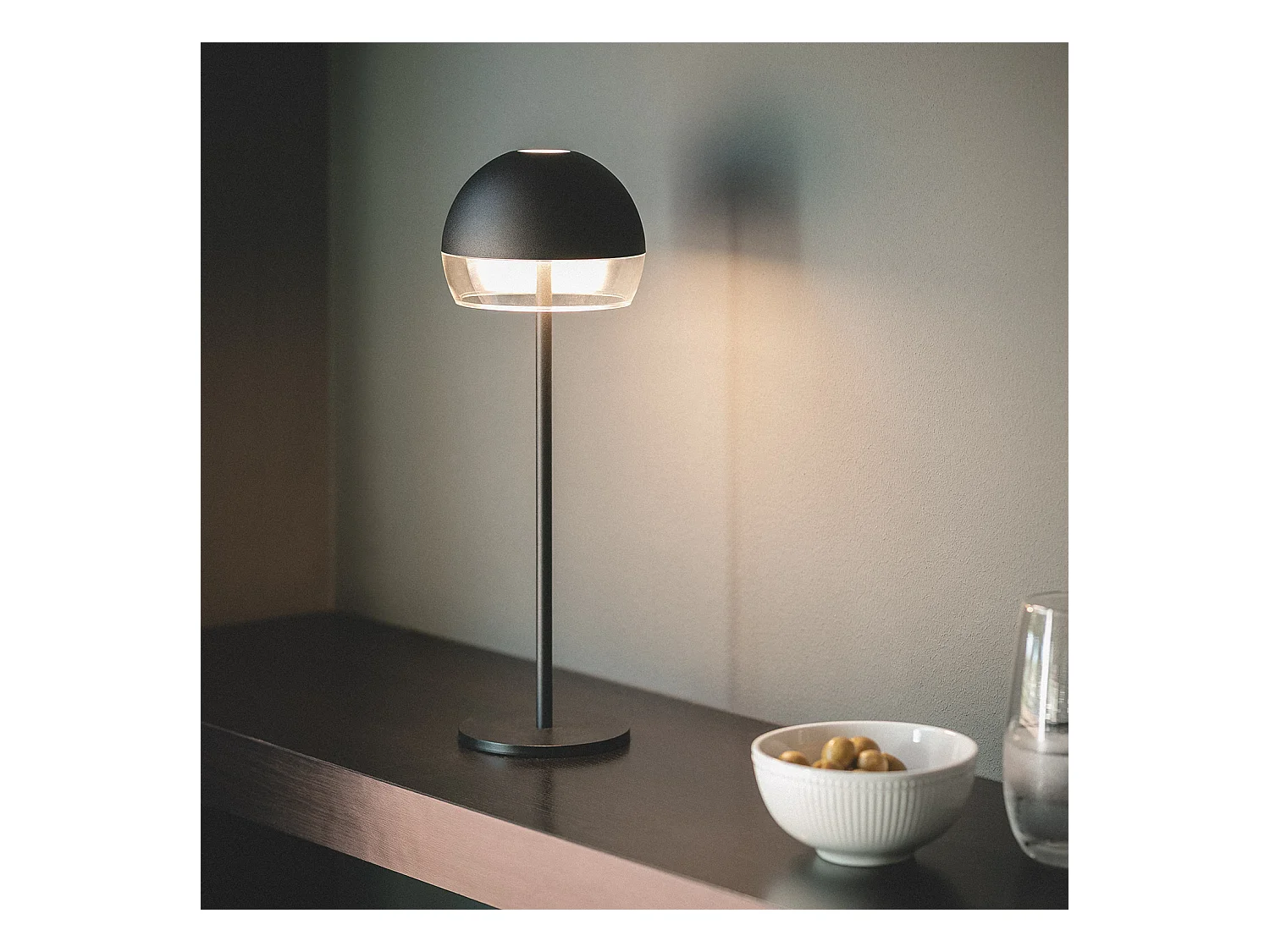 Lámpara de Mesa LED Portátil para Exterior con Batería USB Recargable Adair Blanco