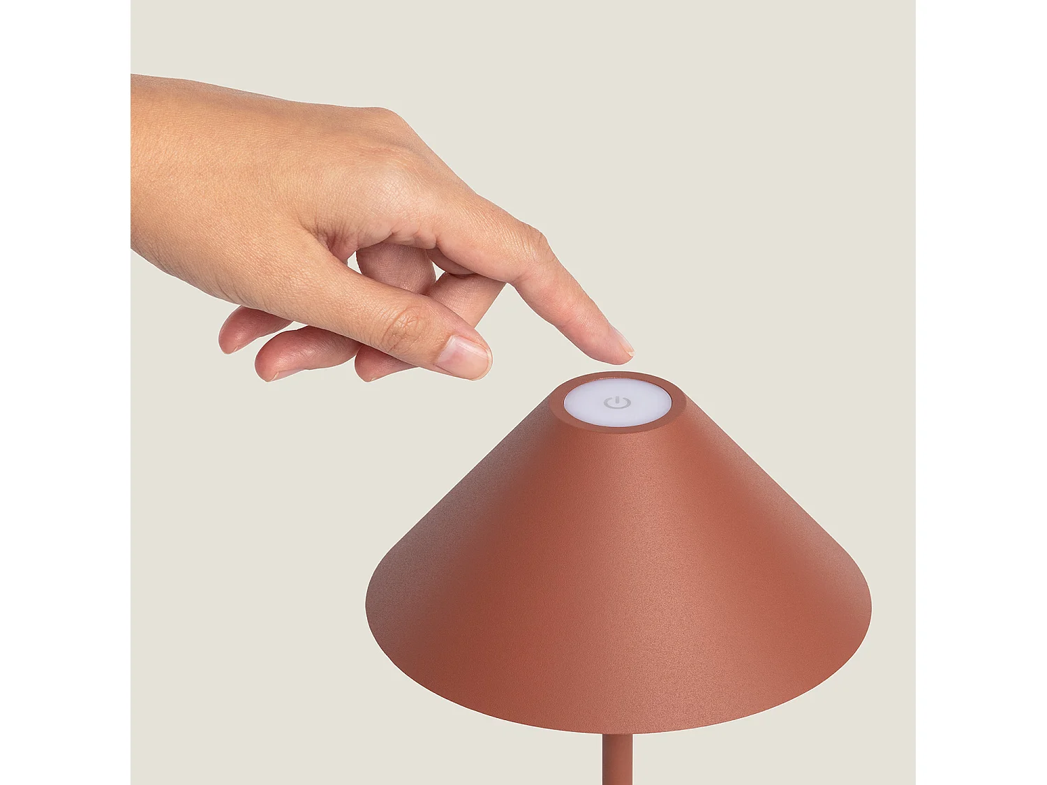 Lámpara de Mesa LED Portátil para Exterior Metal con Batería Recargable Chamle Marrón