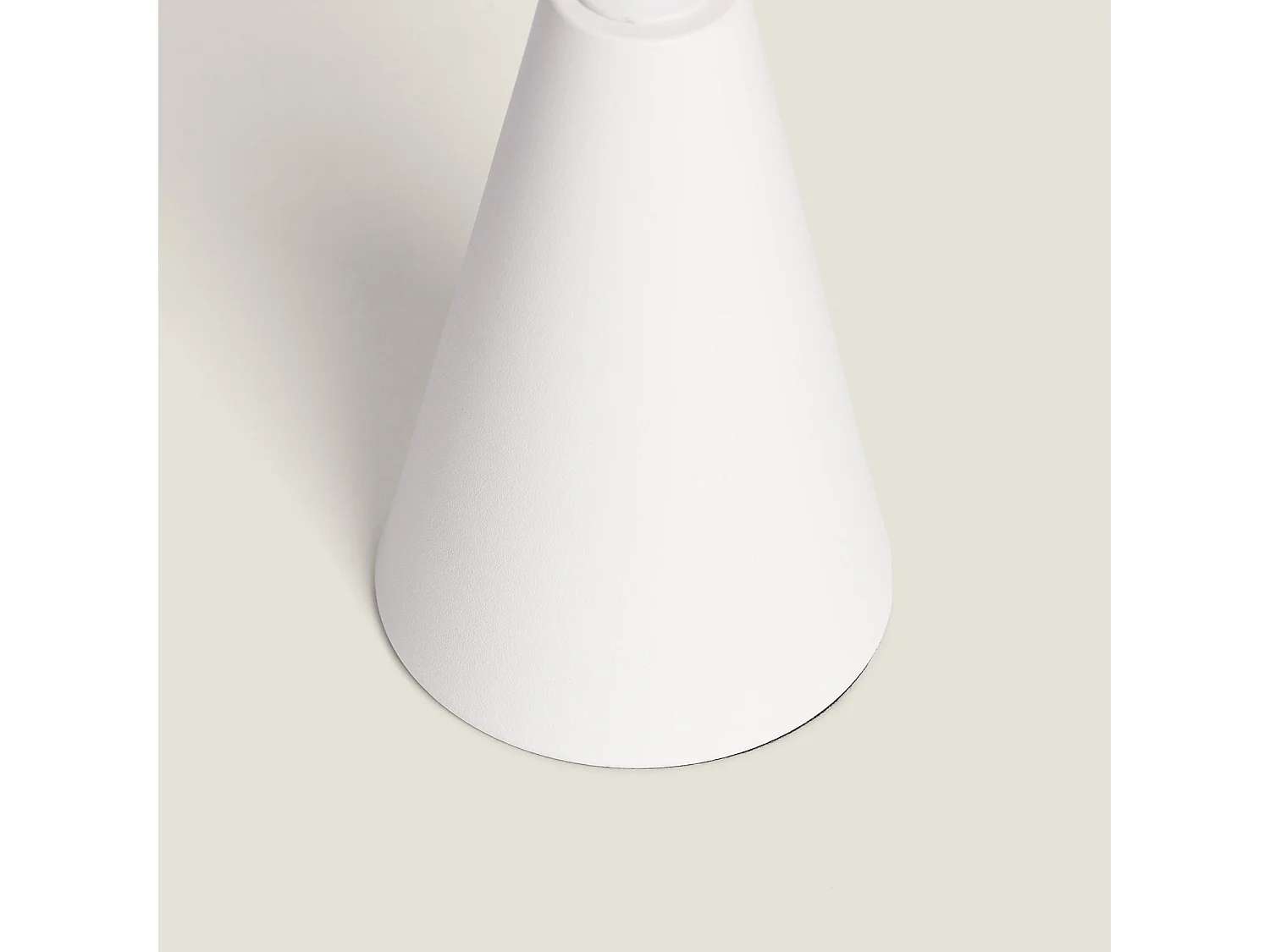 Lámpara de Mesa LED Portátil para Exterior Metal con Batería Recargable Chamle Blanco