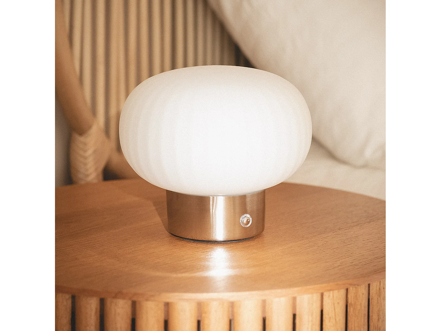 Lámpara de Mesa LED Metal Portátil Exterior con Batería USB Recargable Aluzna Níquel