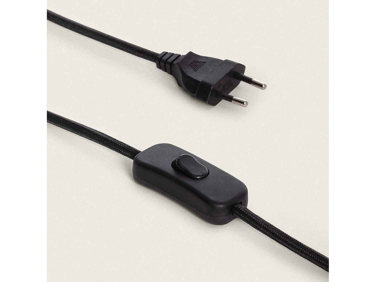 Lámpara de Mesa Madera Raisa Negro