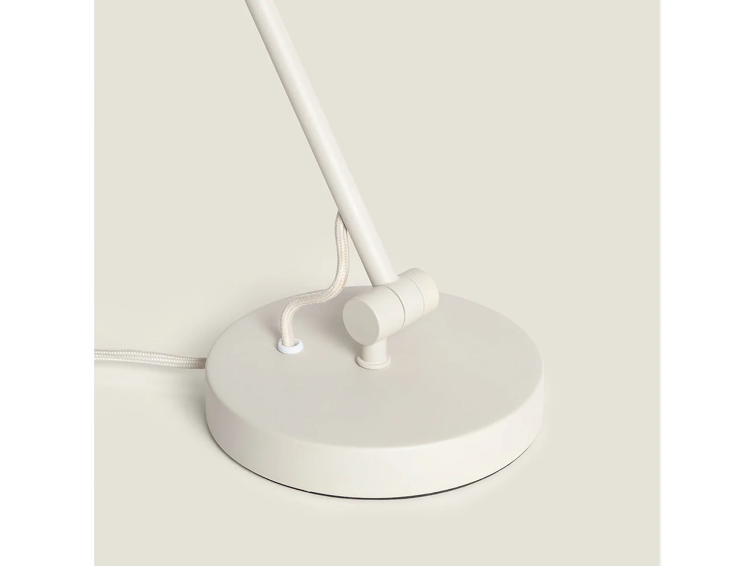 Lampada da Tavolo LED 8W Metallo Evian Bianco Rotto