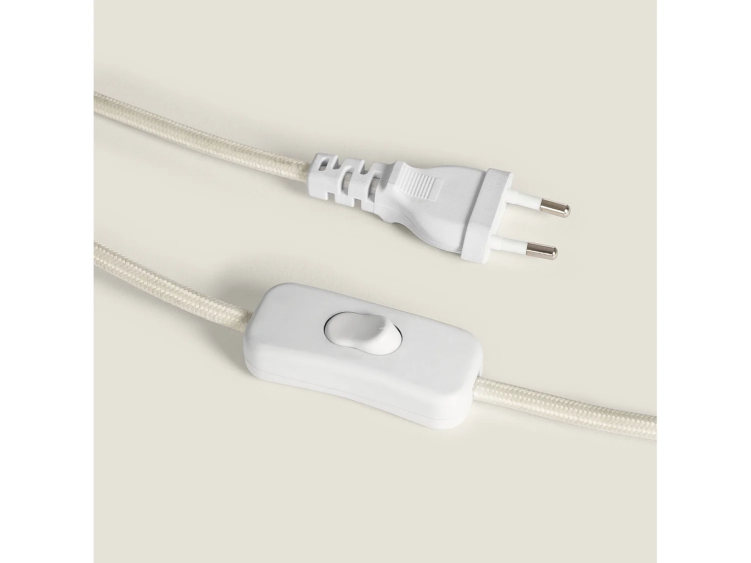 Lampe à Poser LED 8W Métal Evian Blanc cassé