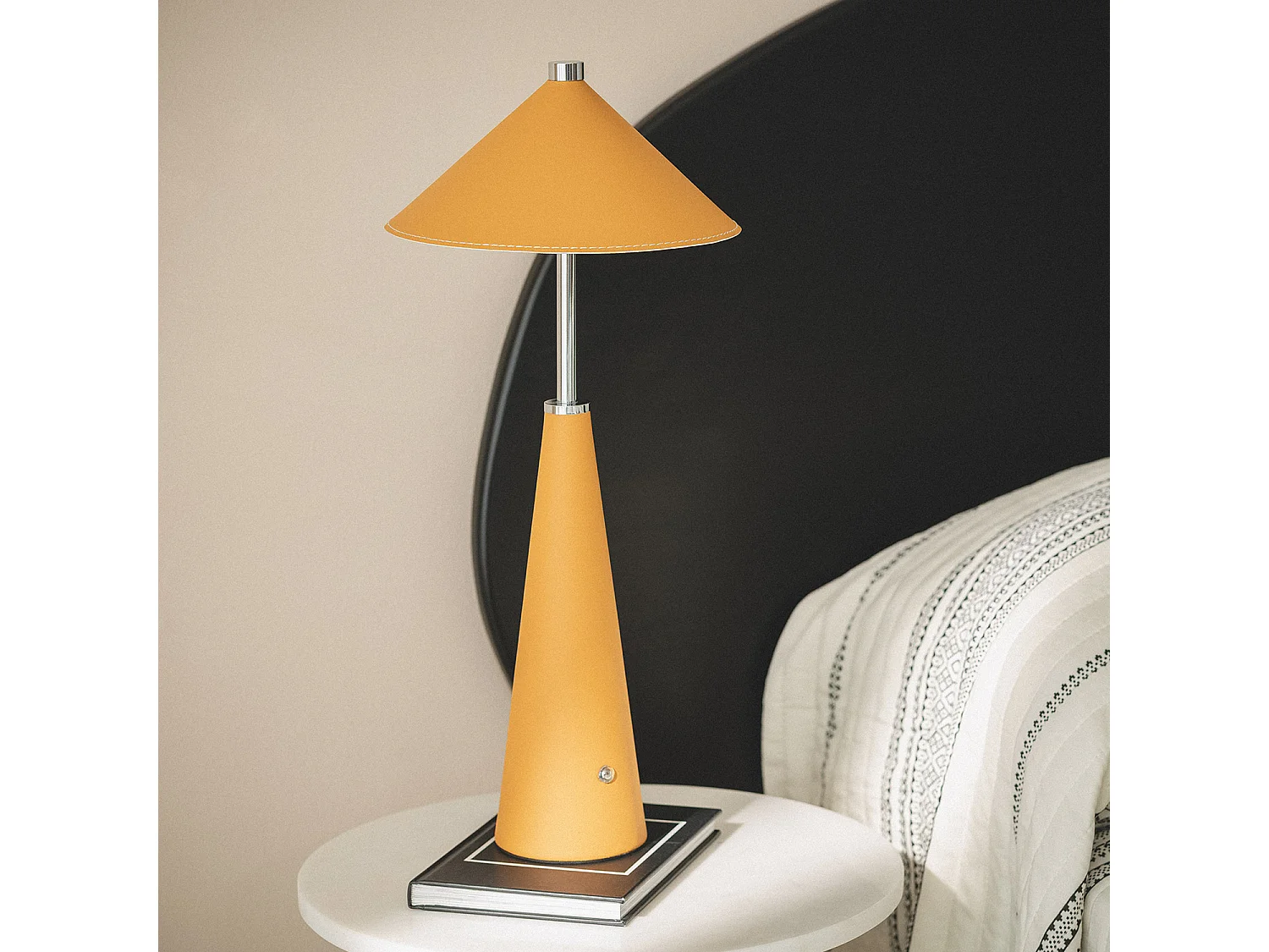 Lampe à Poser LED Portable Cuir et Métal avec Batterie USB Rechargeable Tyu Tule Jaune