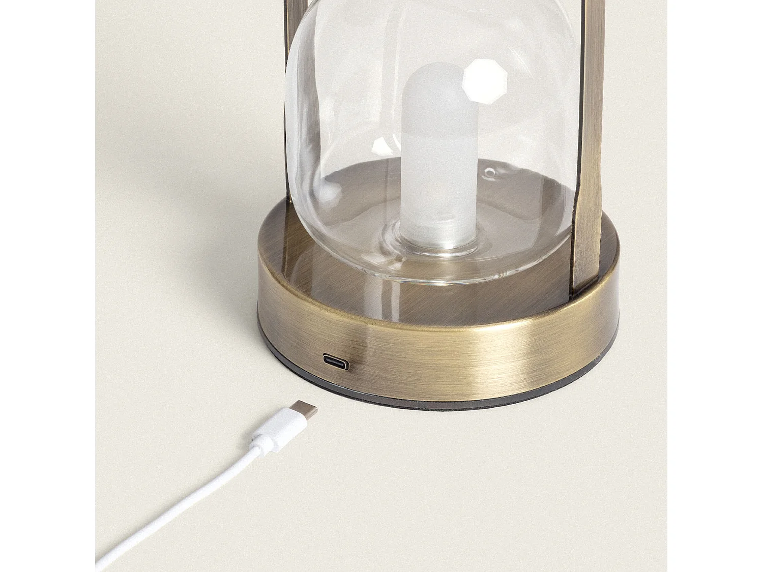 Lámpara de Mesa LED Portátil con Batería USB Recargable Metal y Cristal Olena Latón