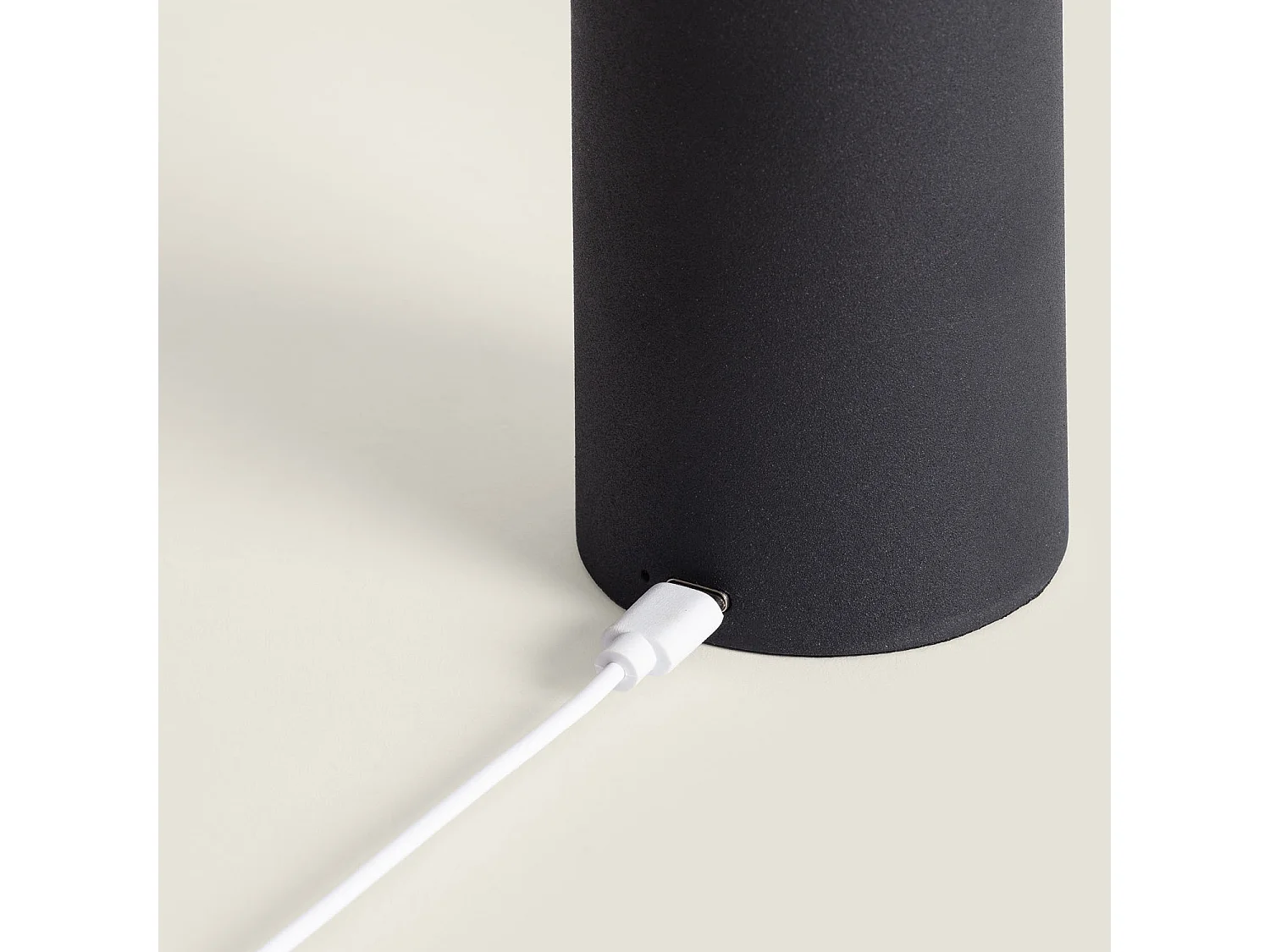 Lampe à Poser LED Portable avec Batterie USB Rechargeable Leta  Noir