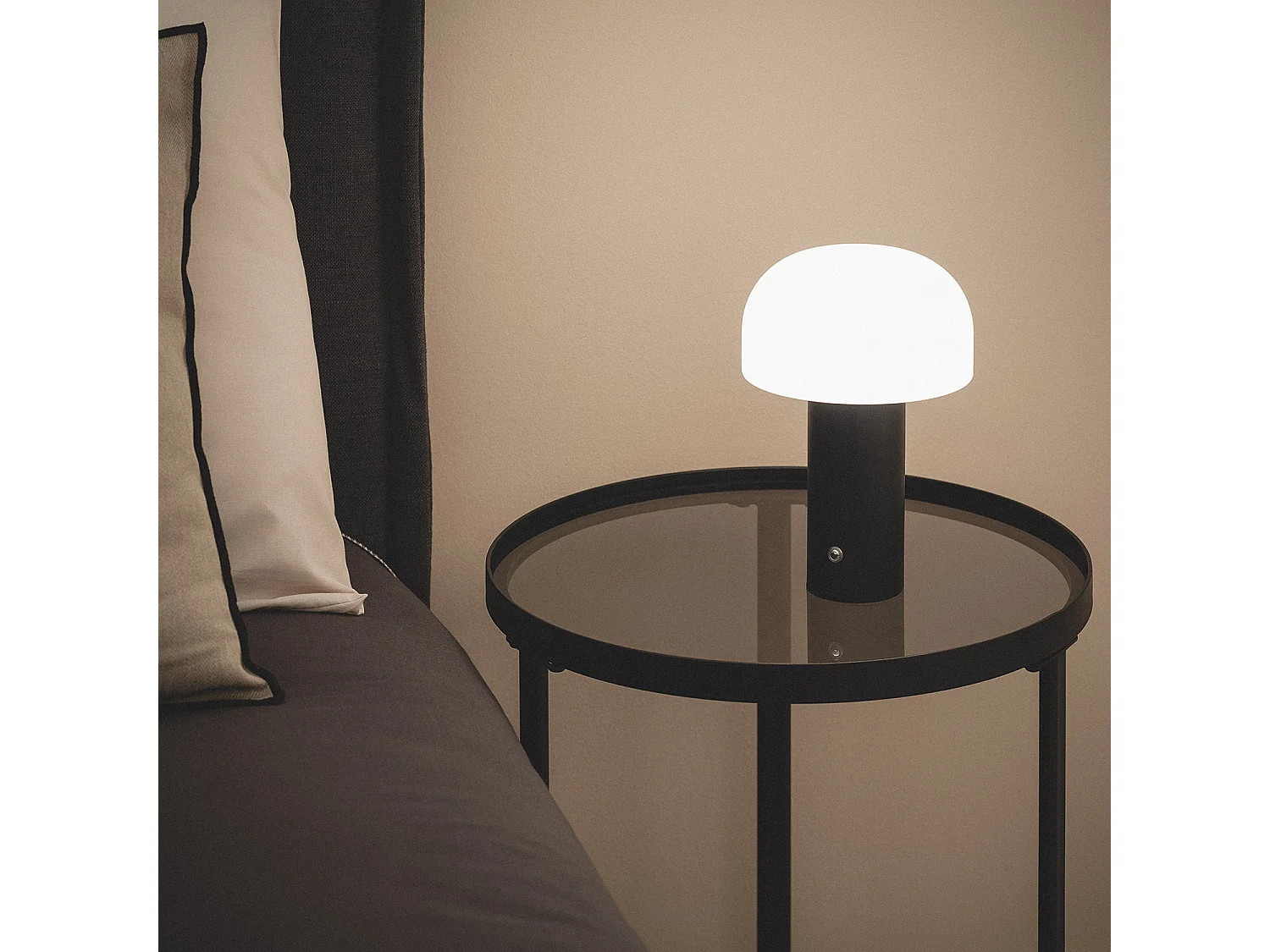 Lampe à Poser LED Portable avec Batterie USB Rechargeable Leta  Noir