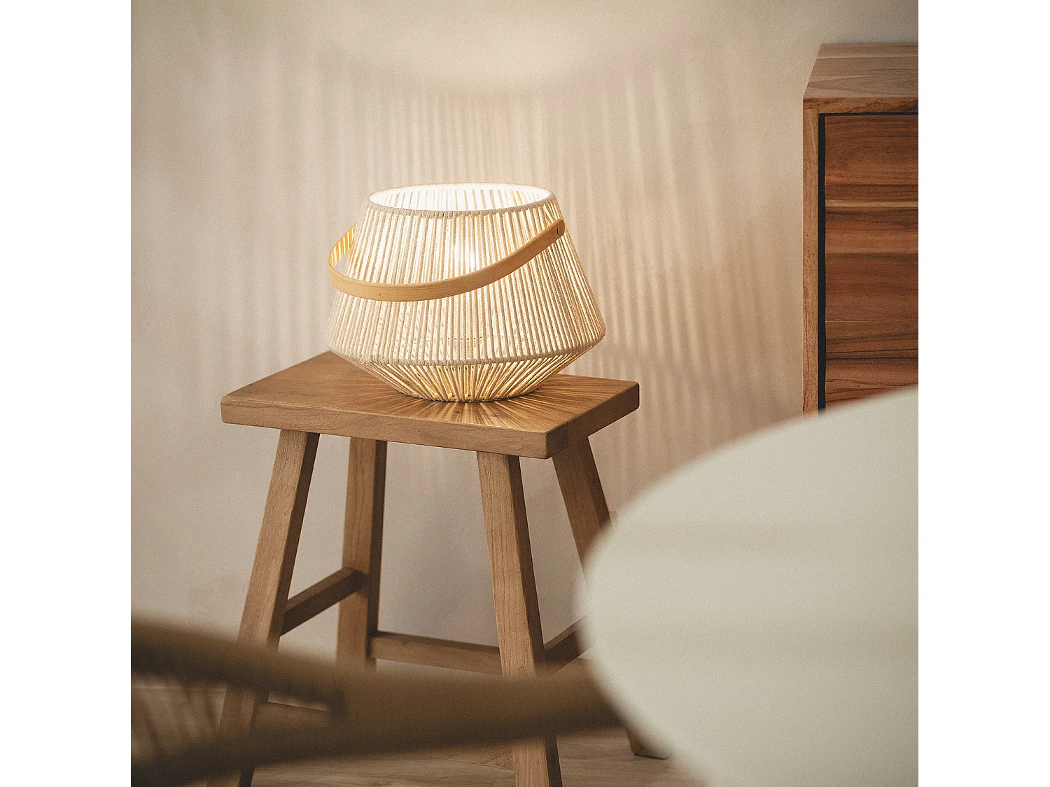 Lampada da Tavolo Corda Diantha Beige