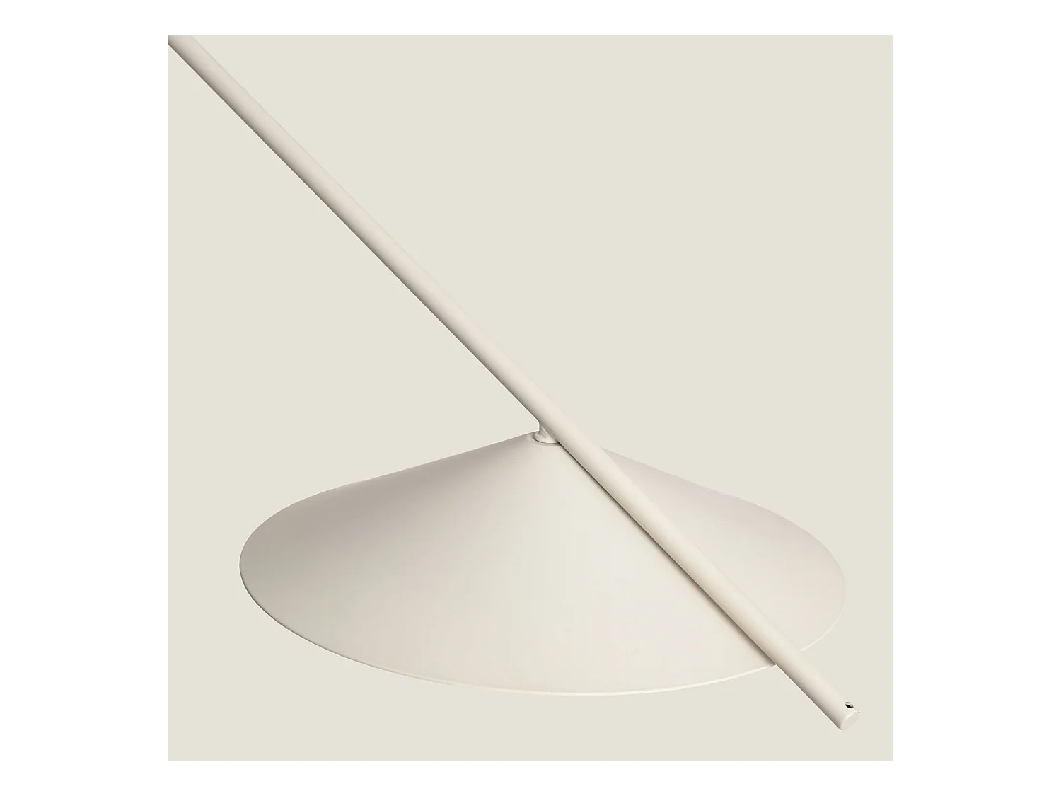 Lámpara de Pie LED 8W Metal Evian Beige