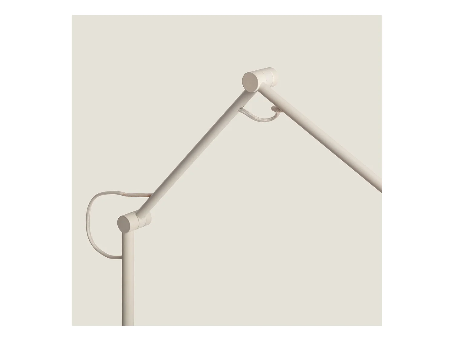 Lámpara de Pie LED 8W Metal Evian Beige