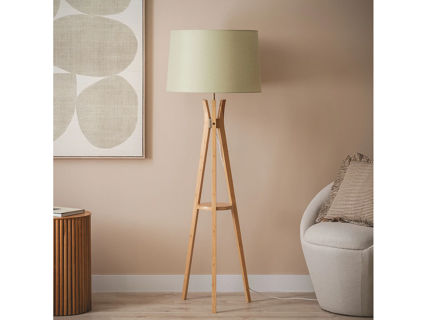 Lampada da Terra Qaanso Verde Celadon