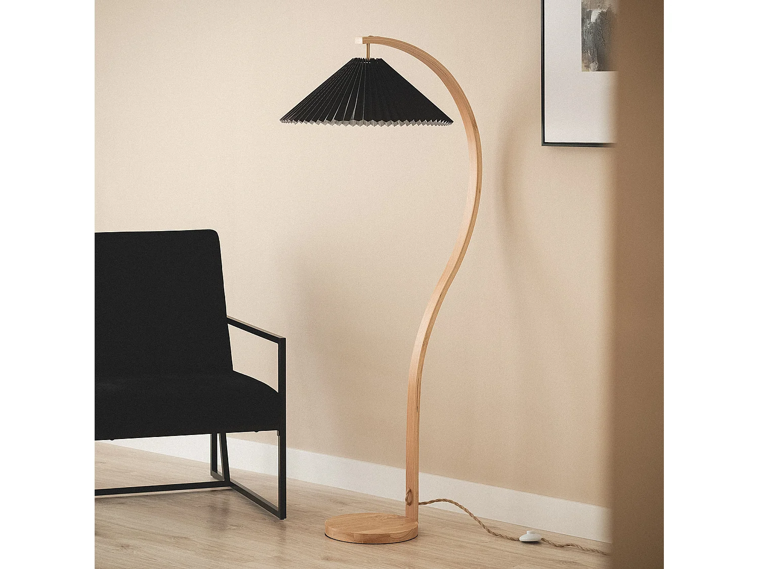 Lampada da Terra Legno Luanda Nero