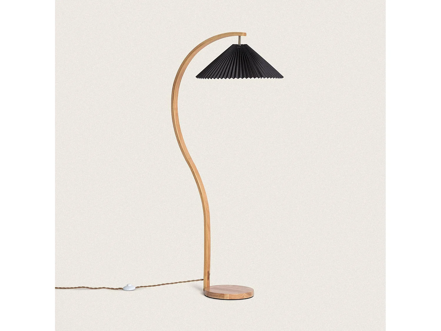 Lampada da Terra Legno Luanda Nero