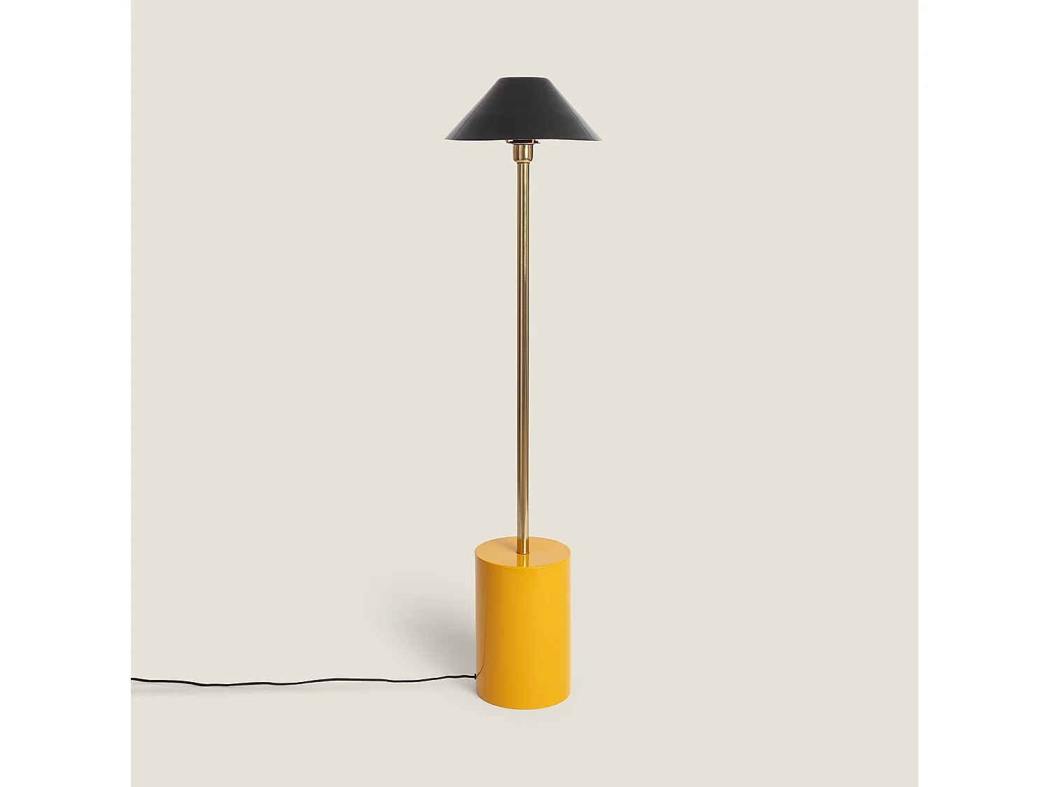 Lampada da Terra Metallo Brijesh Giallo