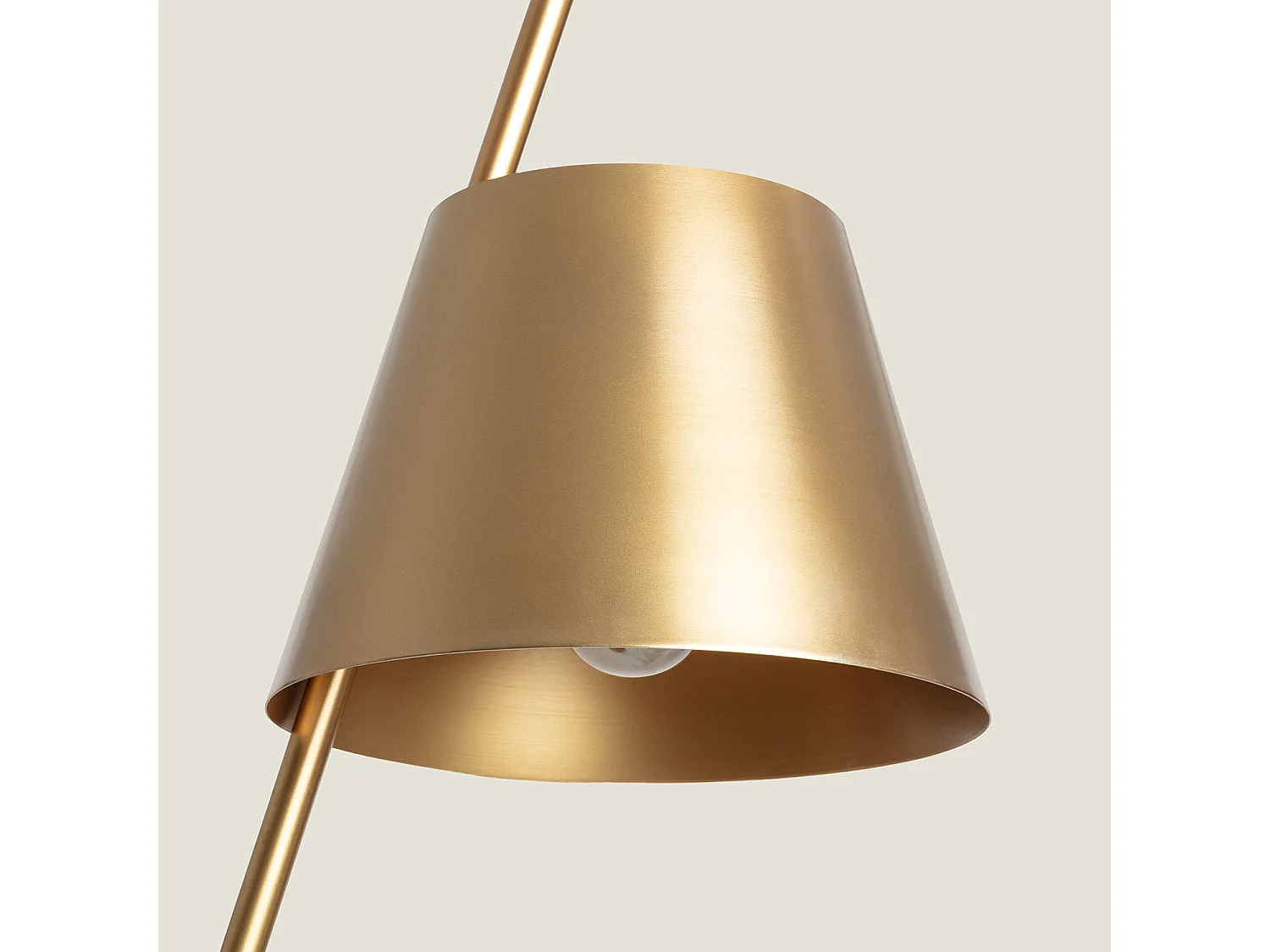 Lampada da Terra Metallo Bardney Oro