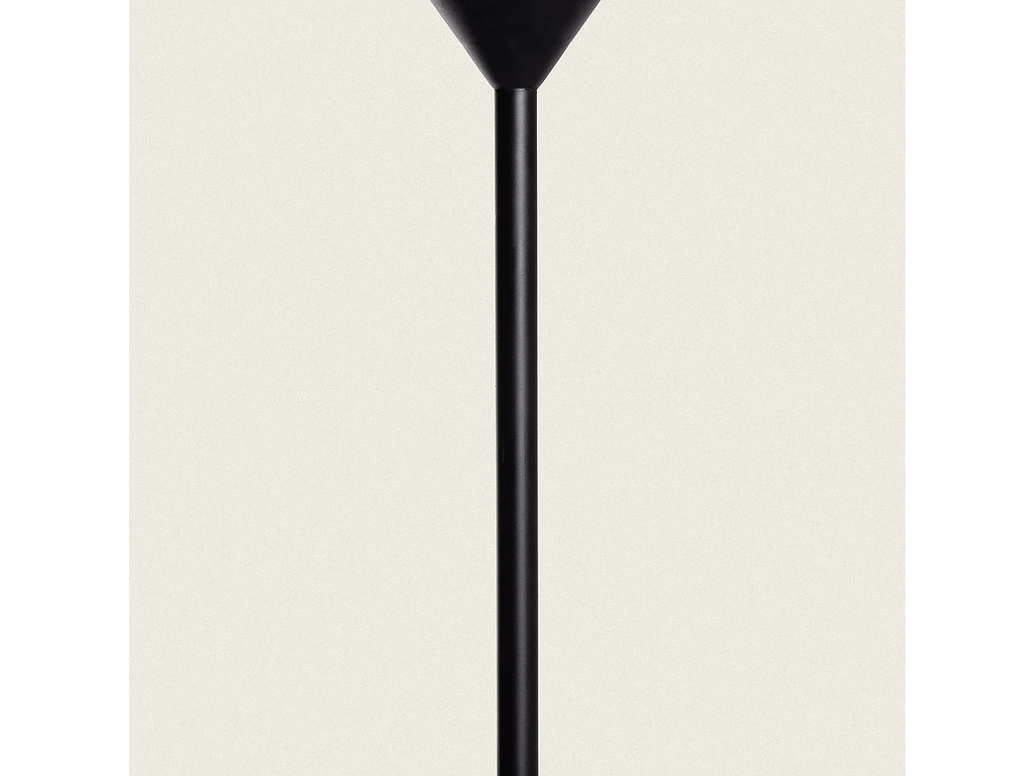 Lampadaire Métal Ander. Noir