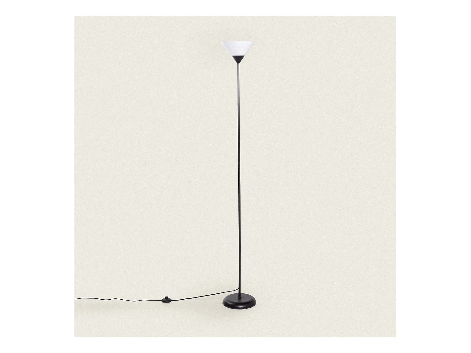 Lampadaire Métal Ander. Noir