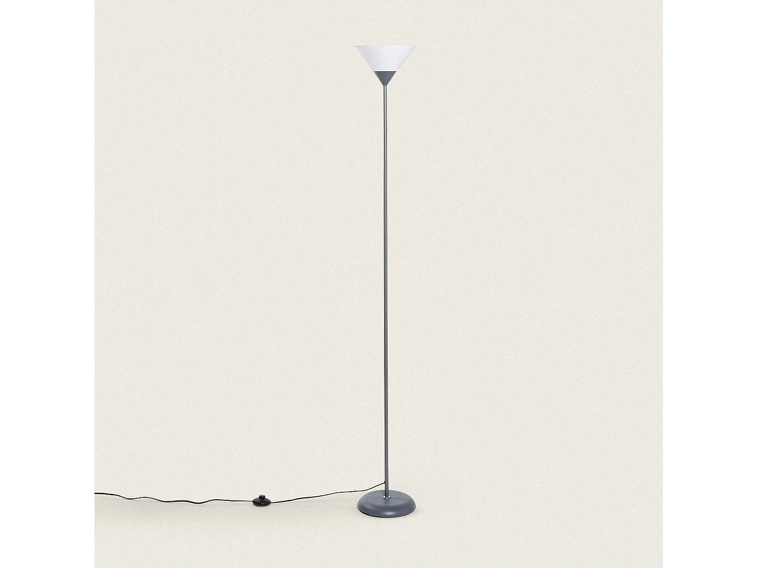 Lampadaire Métal Ander. Gris