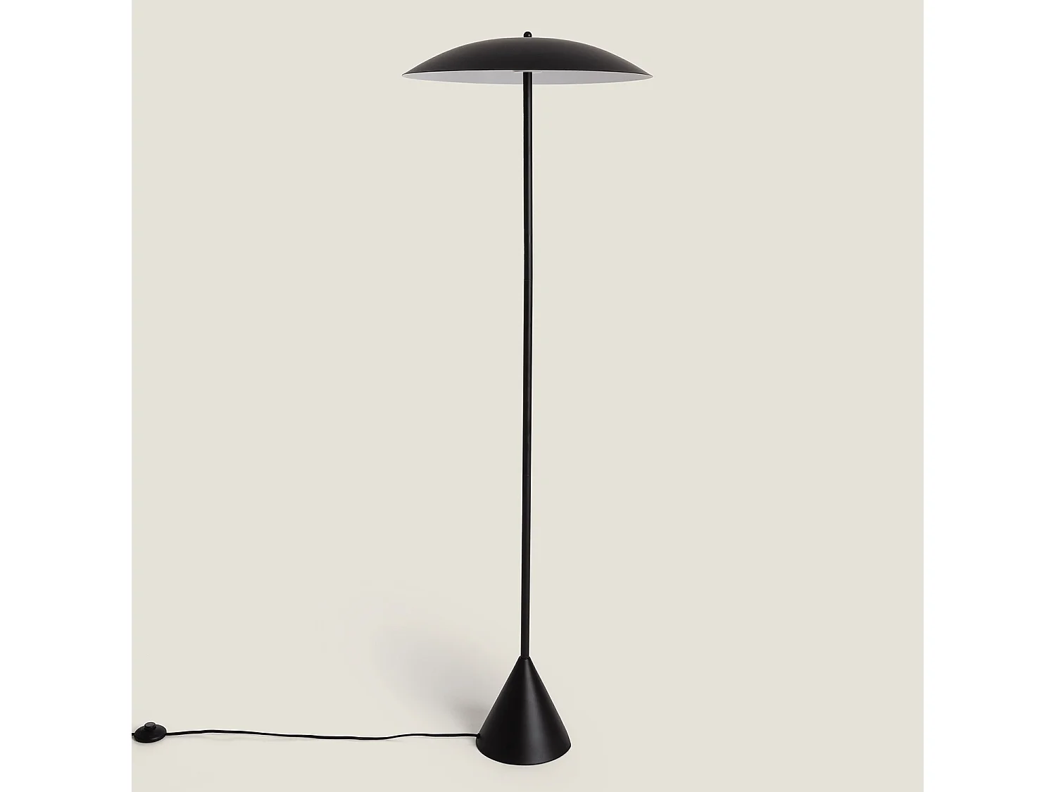 Lampada da Terra Metallo Irmah Nero