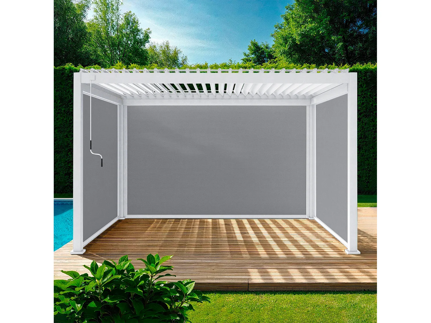 Pergola bioclimatique en aluminium. lames orientables 3x4m + 2 stores 3m + 1 store 4m TRIOMPHE blanc