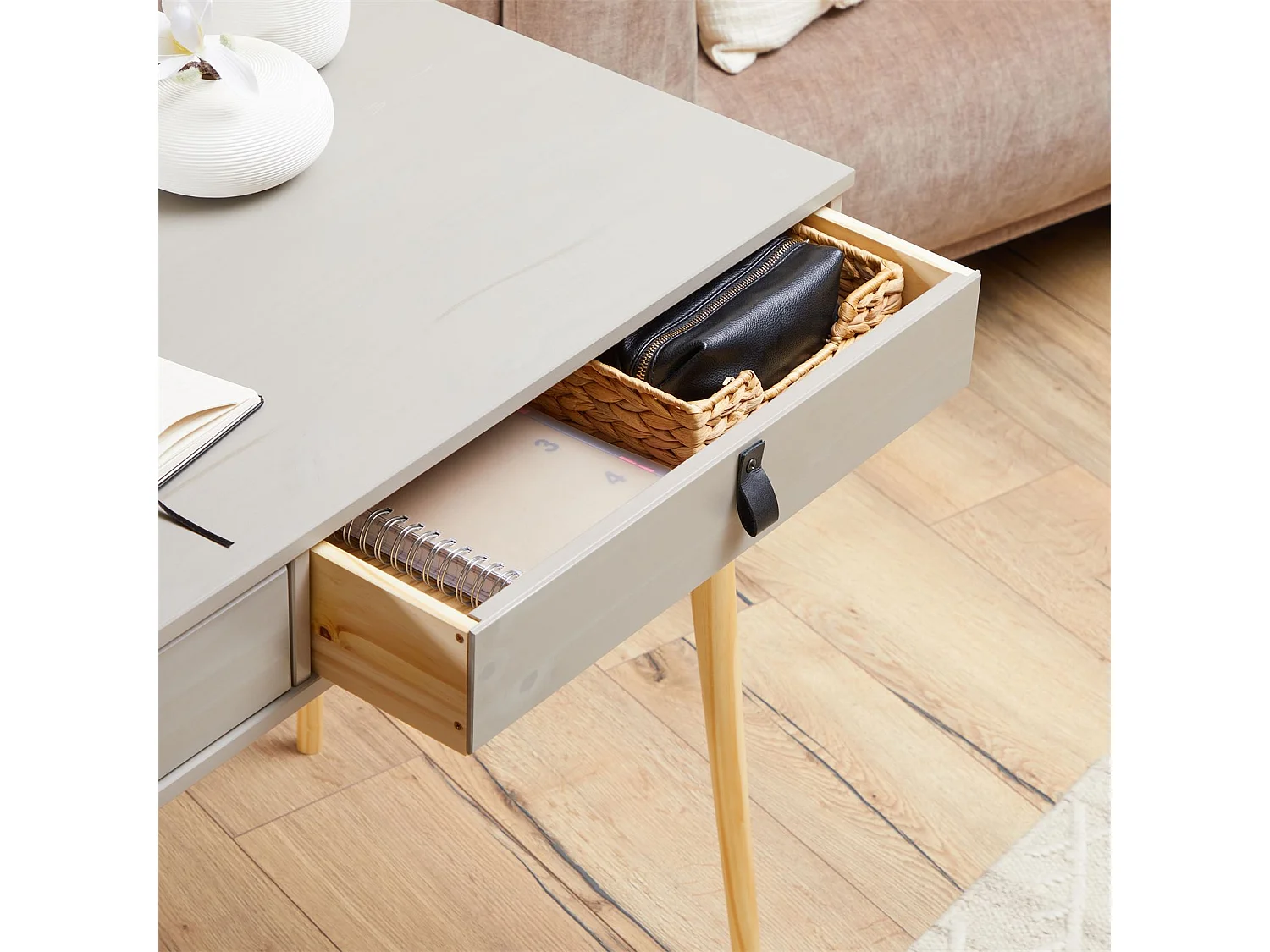 Bureau WANDA en pin massif avec 2 tiroirs lasuré gris et naturel