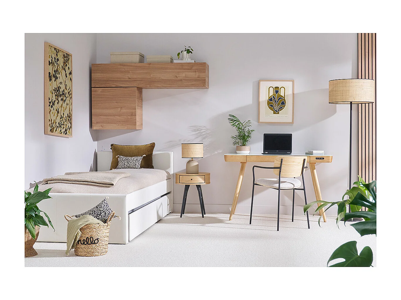 Sillas de madera clara roble, tela de terciopelo beige texturizado y metal negro (juego de 2) SUSAN