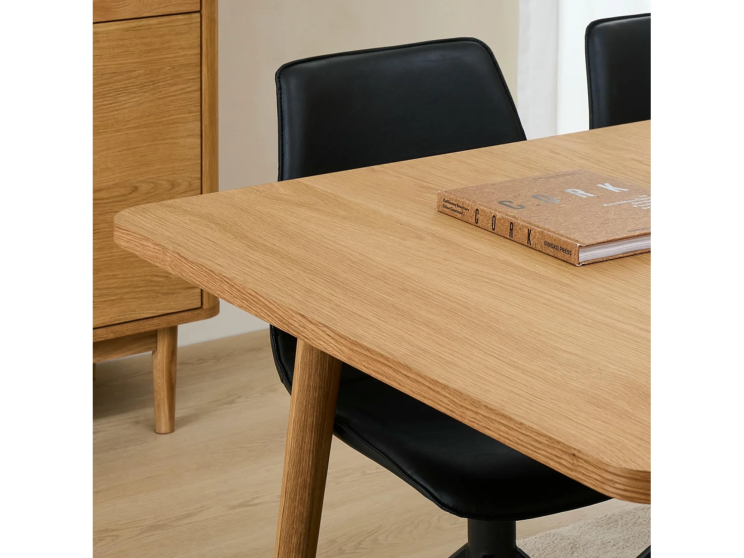 Rechthoekige Uitschuifbare eettafel Nyborg - 6 à 8 personen- MDF & eiken fineer - Natuurlijk olie