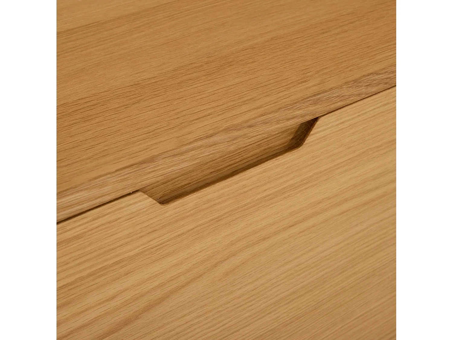 Buffet Nyborg avec 2 portes et 3 tiroirs - Chêne massif et MDF - huile naturelle