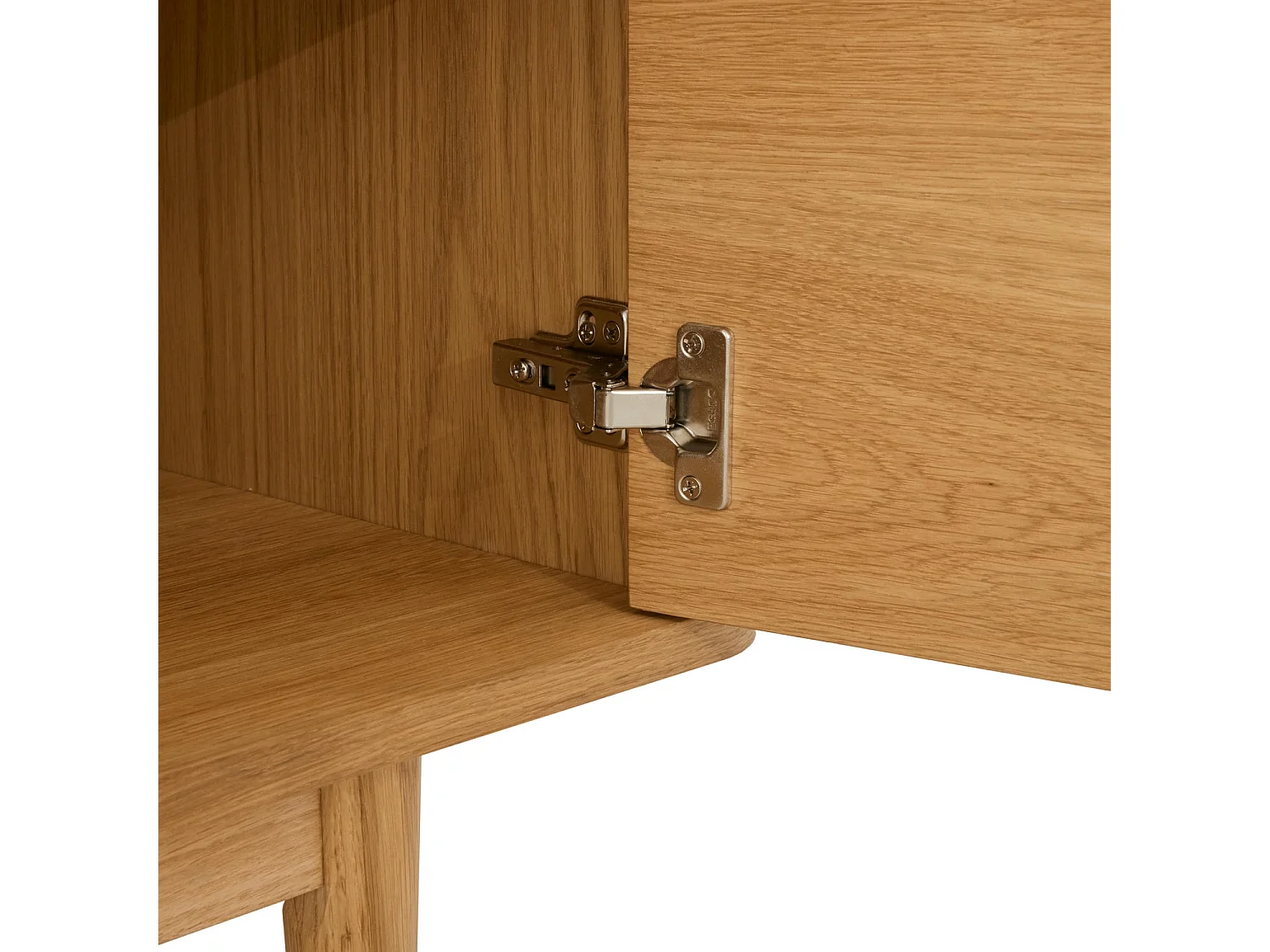 Buffet Nyborg avec 2 portes et 3 tiroirs - Chêne massif et MDF - huile naturelle