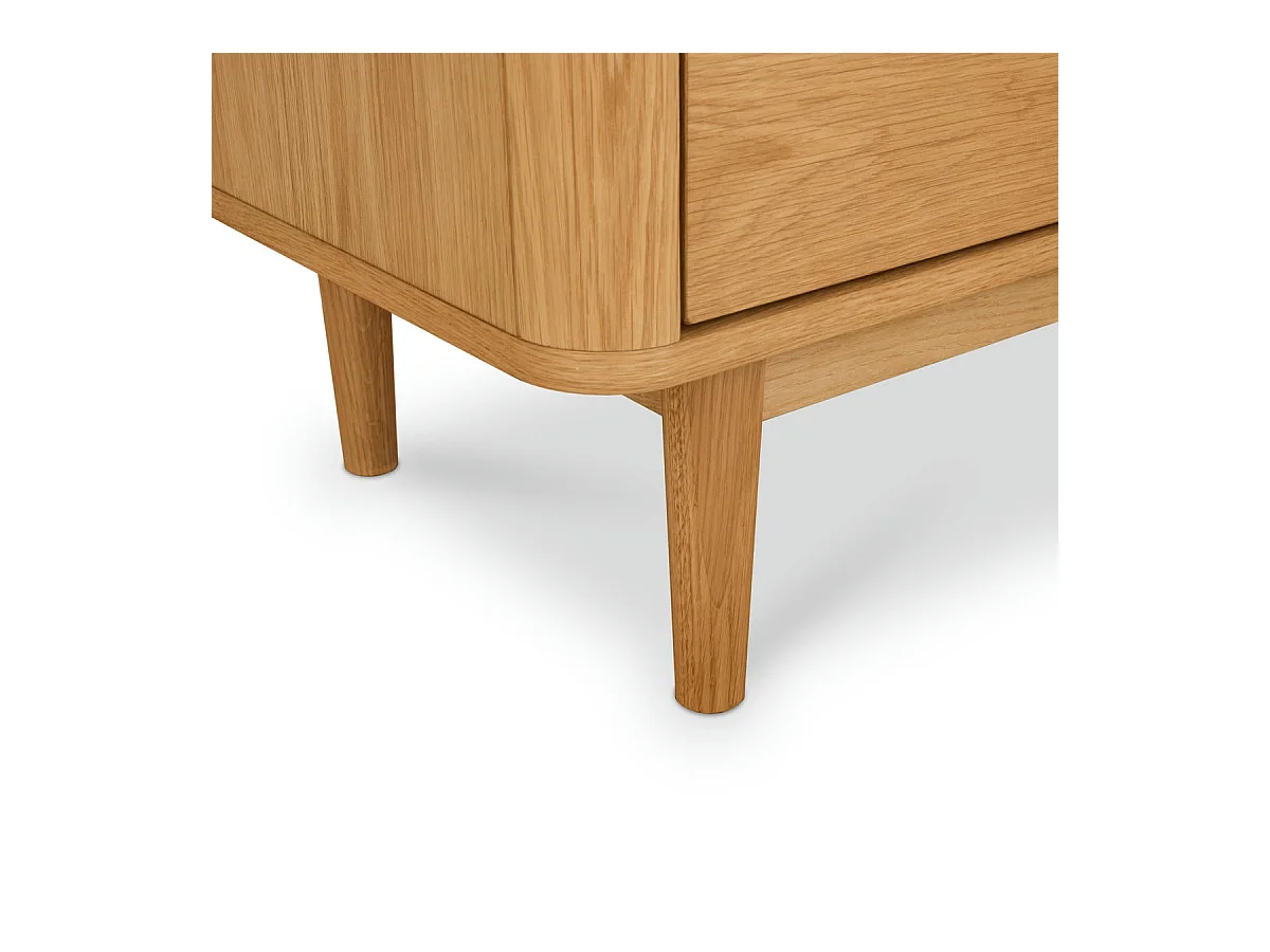 Vitrinenschrank mit LED-Beleuchtung Nyborg - 2 Türen & 2 Schubladen - Eichenholz & MDF - Naturöl