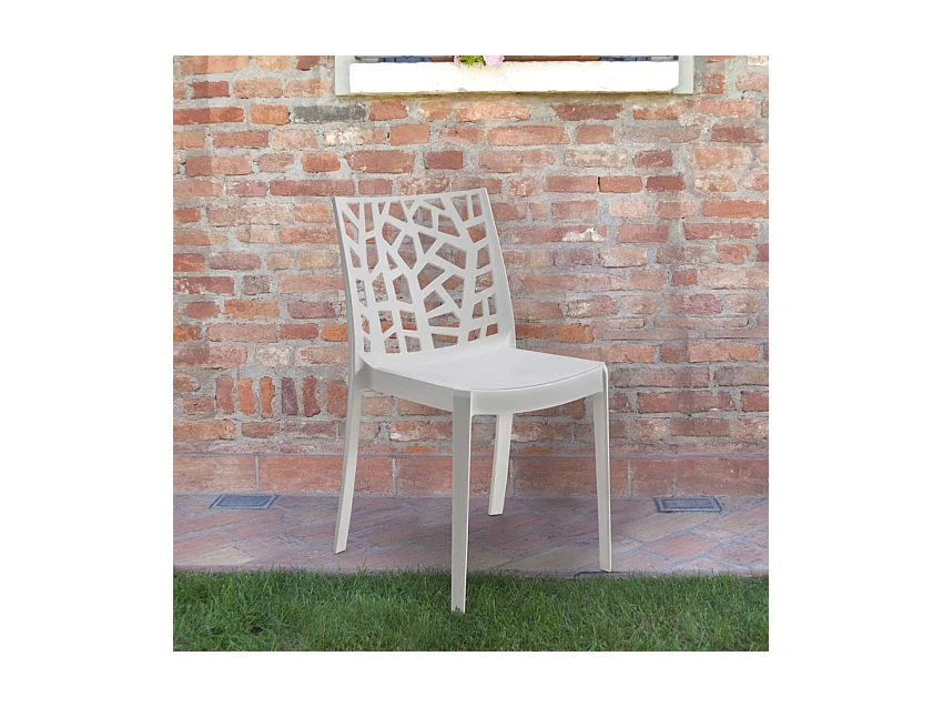Chaise empilable moderne bars restaurants jardins extérieurs Narciso