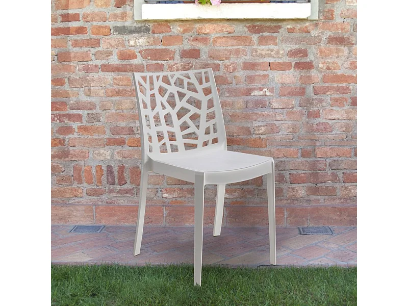 Chaise empilable moderne bars restaurants jardins extérieurs Narciso