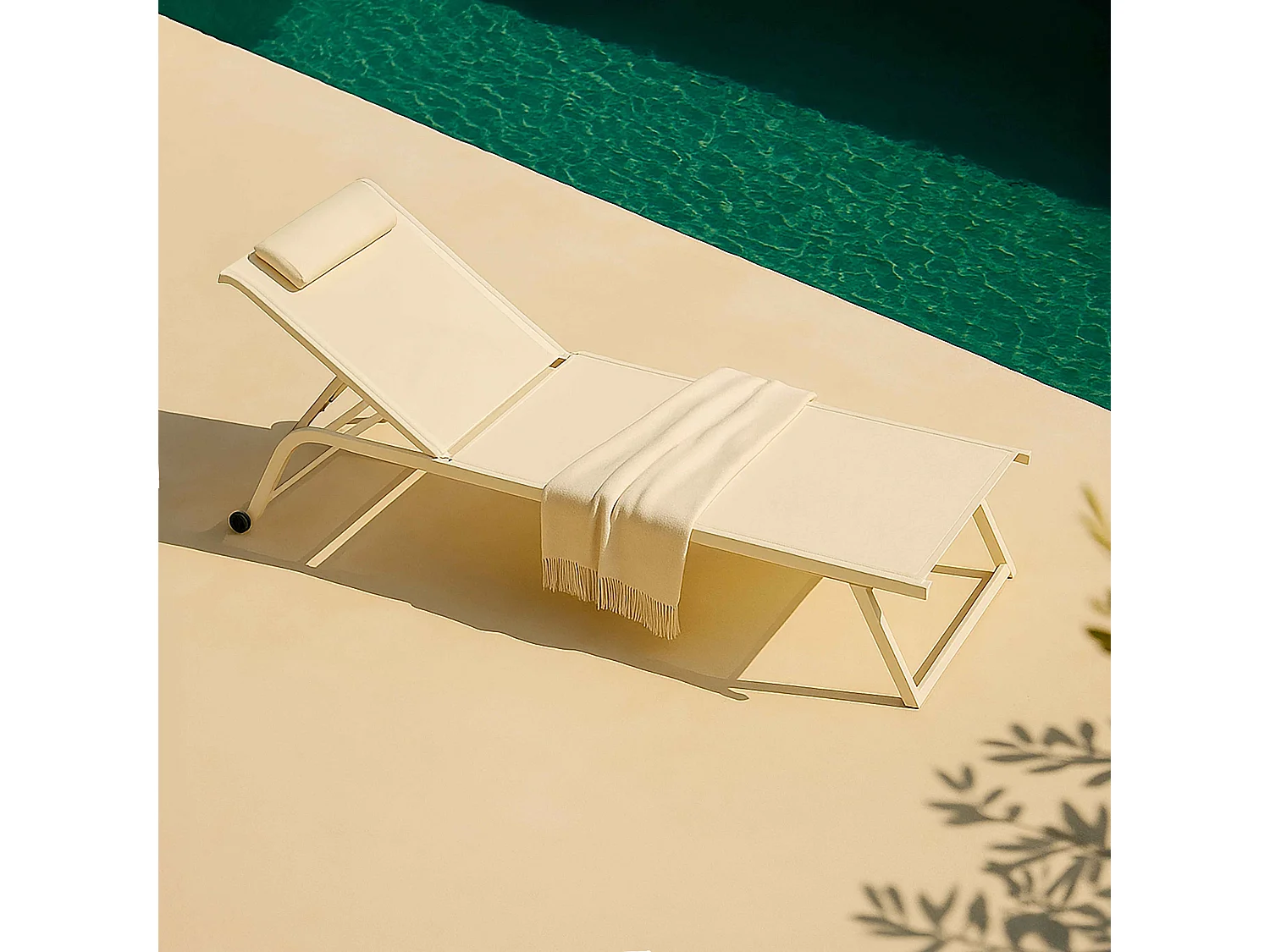 Lot de 2 bains de soleil inclinable avec roues ivoire - Olmeta