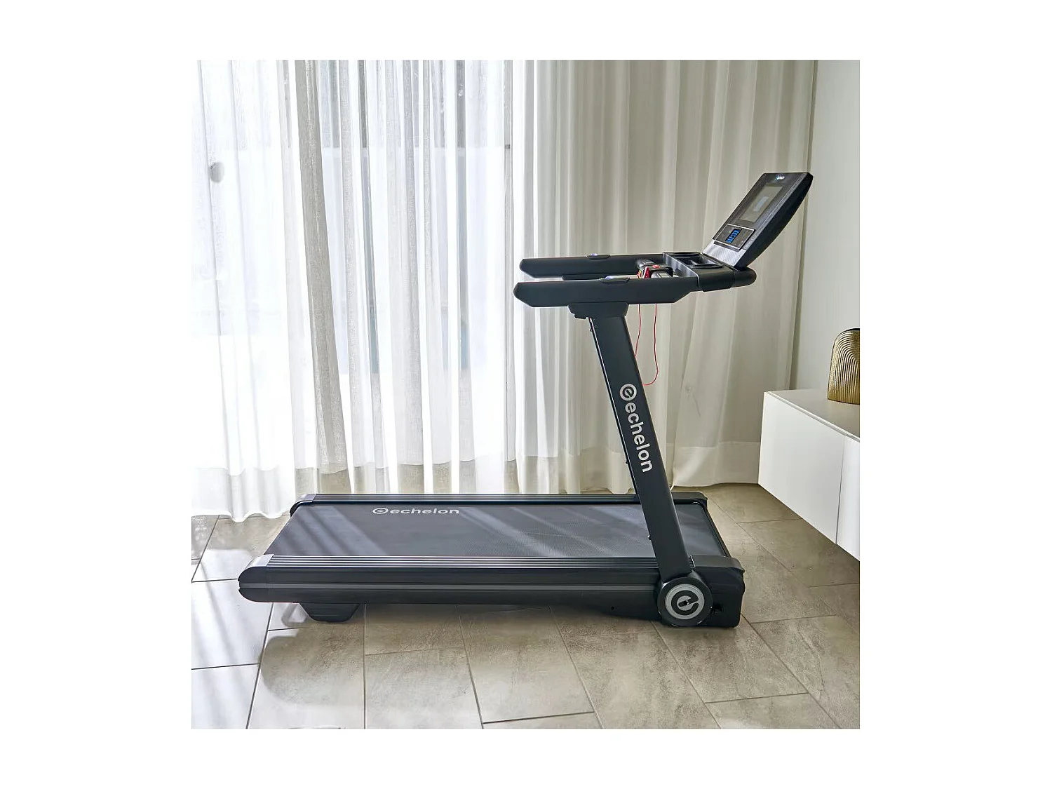 Tapis de course pliable connecté - Modèle STRIDE 6S-10 - ECHELON - Maison/Appartement - Écran HD 10 pouces