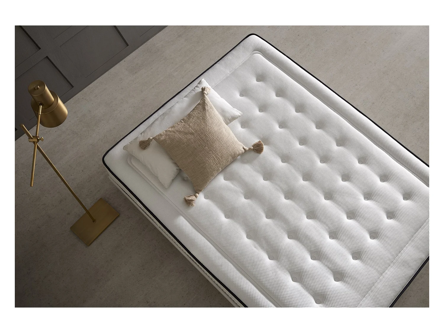 Matelas 160x200 mousse a mémoire de forme SIMPUR EXCLUSIVE SPORT | épaisseur +/- 30 cm | avec visco hr haute densité | soutien semi-ferme