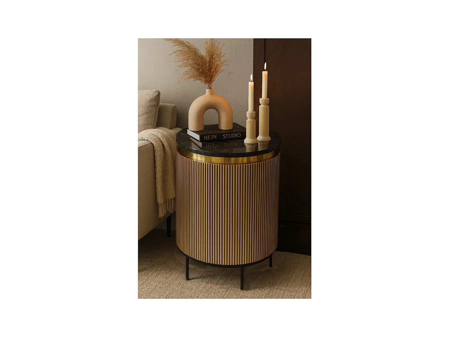 Glory - Table d'appoint finition laiton vieilli avec plateau en marbre noir