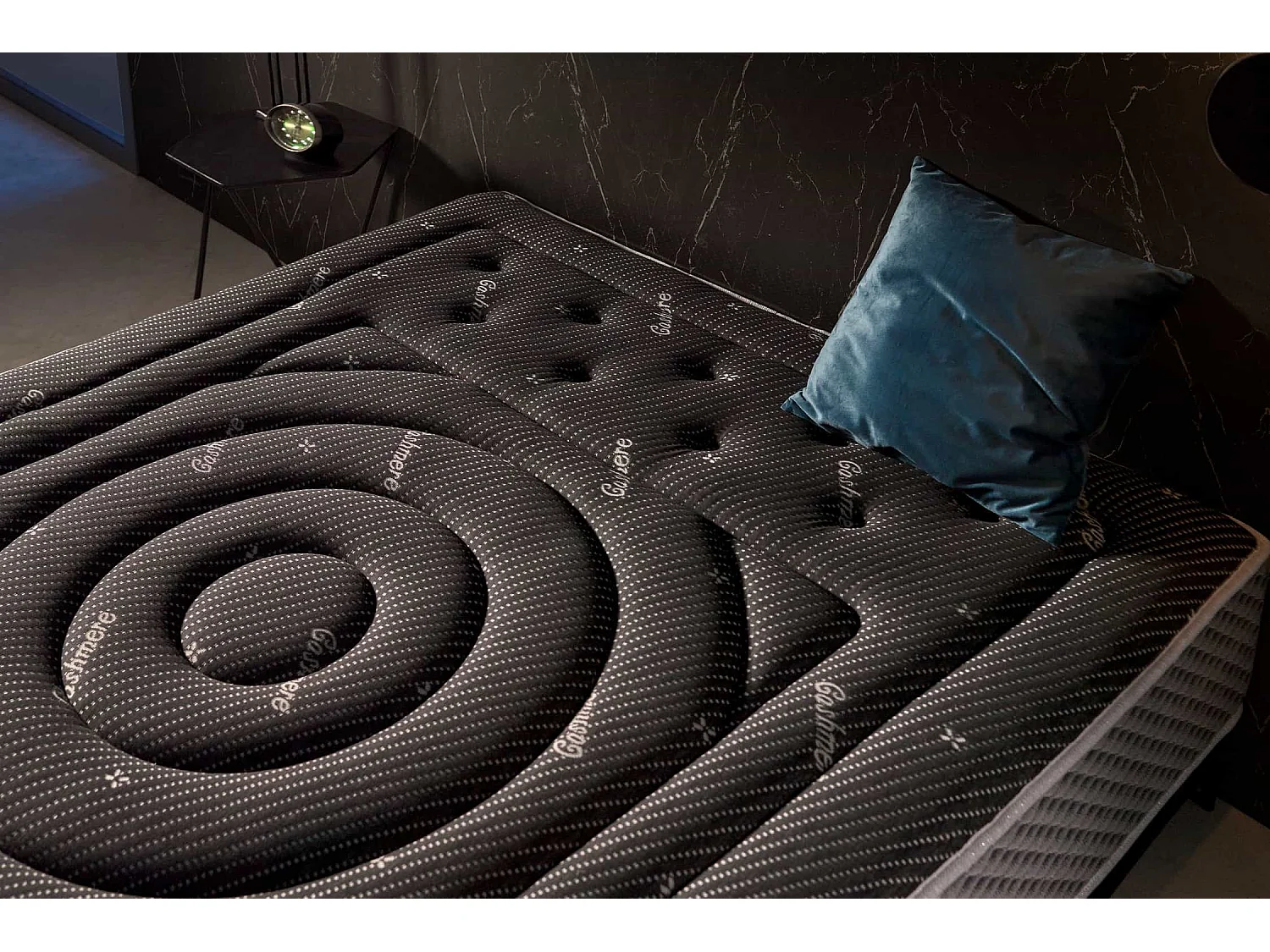 Matelas Premium Black Multizone, 27cm - 80x200 cm