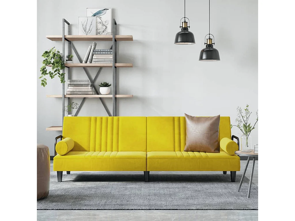 Sofá-cama de veludo amarelo com braços